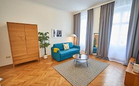 Renovated & Cozy - Close To Museumsquartier