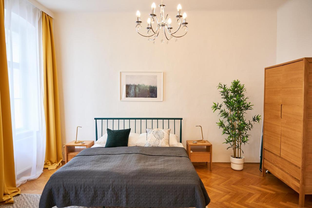 Renovated & Cozy - Close To Museumsquartier Viena Exterior foto