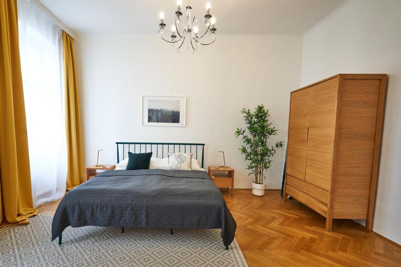 Renovated & Cozy - Close To Museumsquartier Viena Exterior foto
